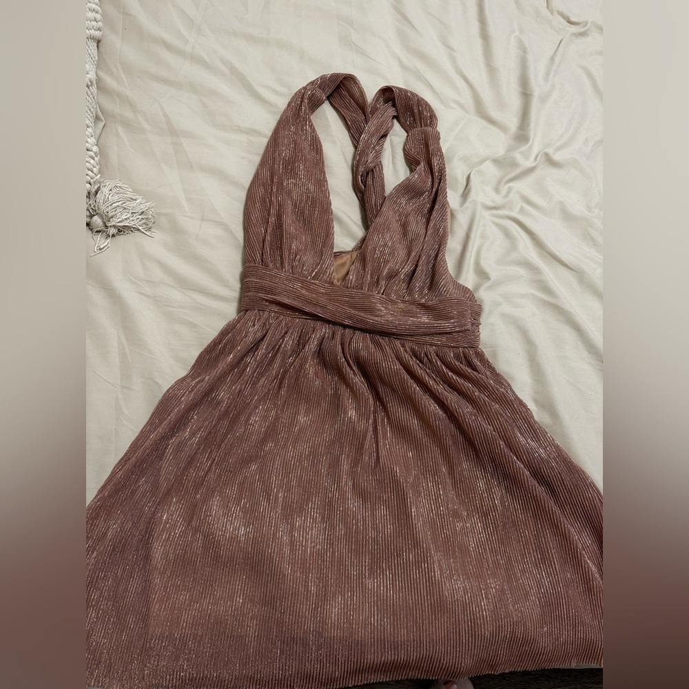 Lulu’s Ailey Rose Gold Metallic Skater Dress